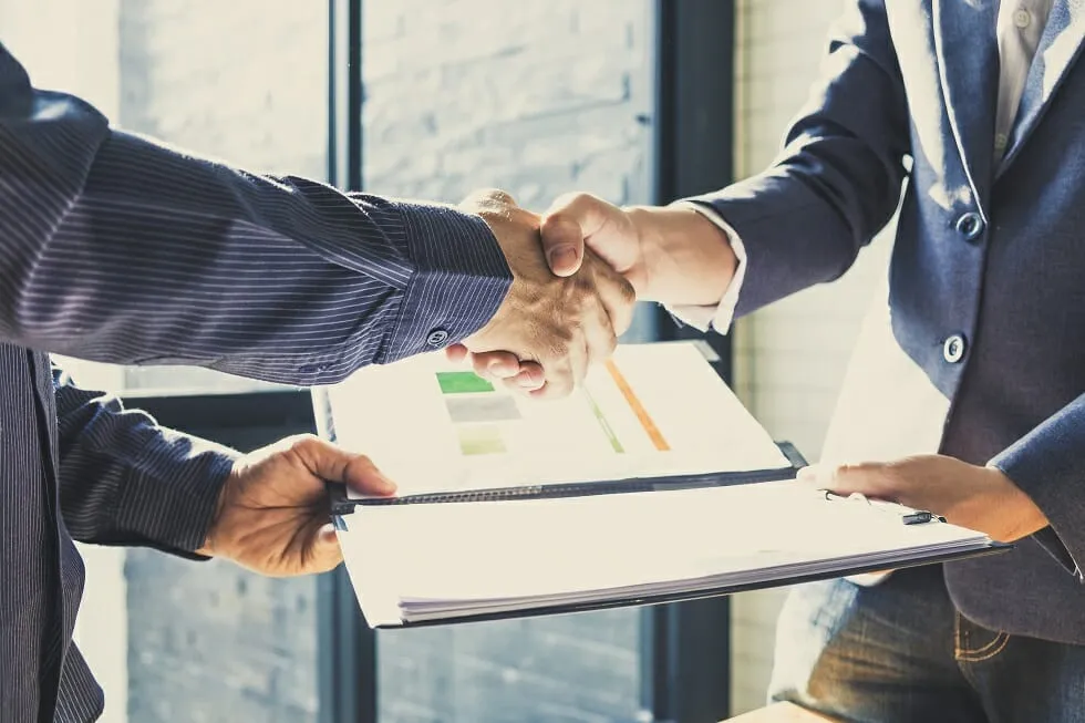 Selling a Business With Confidence: The Financial Decisions That Matter Most